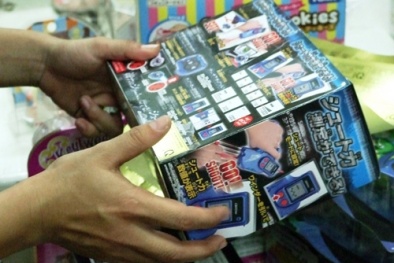 “Trốn” hợp quy, đồ chơi trẻ em không nhãn mác tràn chợ